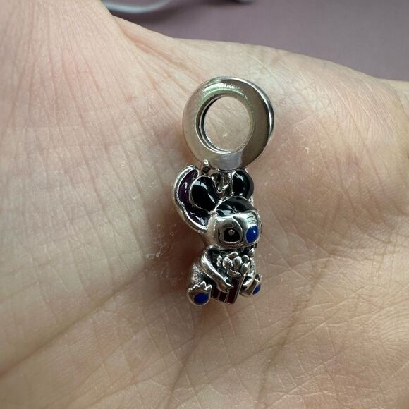 NWOT Lilo & Stitch in Mickey Mouse hat with popcorn Disney x Pandora FIT silver - Picture 7 of 10